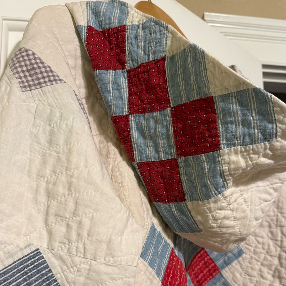 Upcycled Pullover - image 4